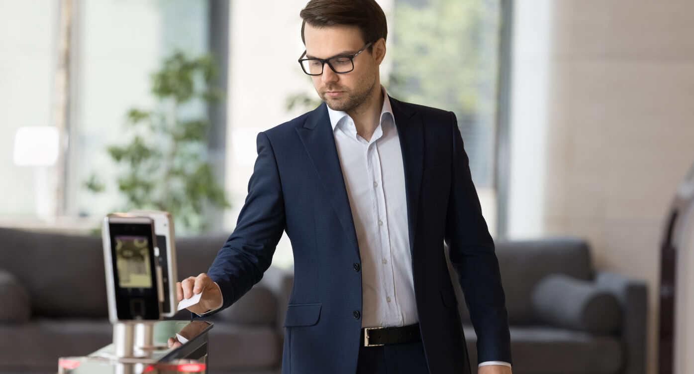 control de accesos Control de accesos para empresas: qué servicio necesitas y cómo elegir proveedor